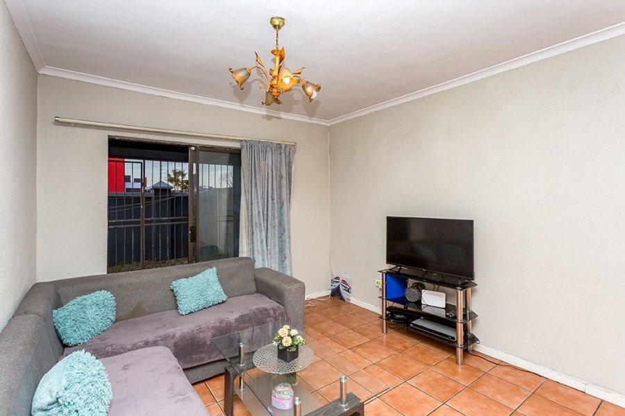 2 Bedroom Property for Sale in Parklands Western Cape